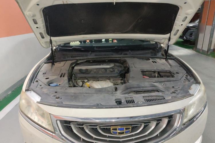 Used Geely Auto Emgrand GT 2015 2.4L Comfort Model Engine Bay