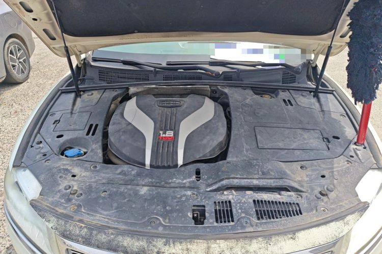 Used Geely Auto Emgrand GT 2015 1.8T Premium Model Engine Bay