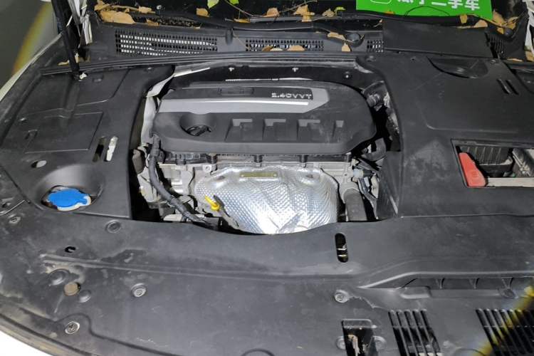 Used Geely Auto Emgrand GT 2015 2.4L Comfort Model Engine Bay