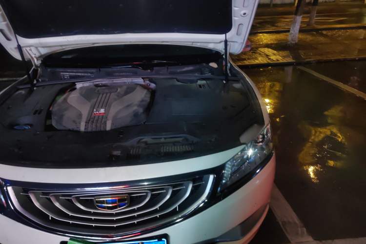 Used Geely Auto Emgrand GT 2015 1.8T Premium Model Engine Bay Left