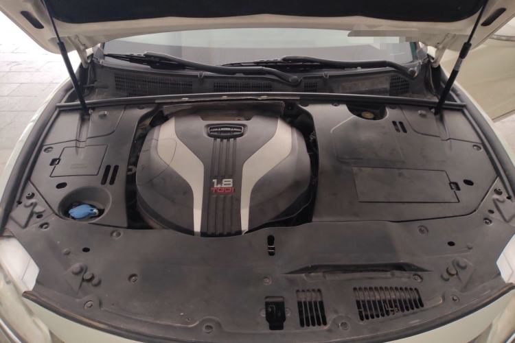 Used Geely Auto Emgrand GT 2015 1.8T Comfort Model Engine Bay