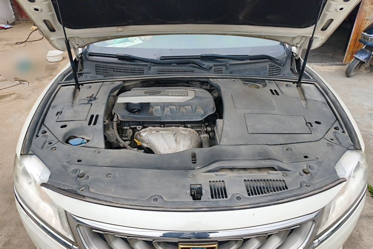 Used Geely Auto Emgrand GT 2015 2.4L Comfort Model Engine Bay