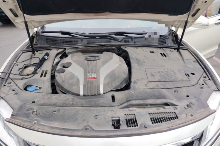 Used Geely Auto Emgrand GT 2015 1.8T Premium Model Engine Bay