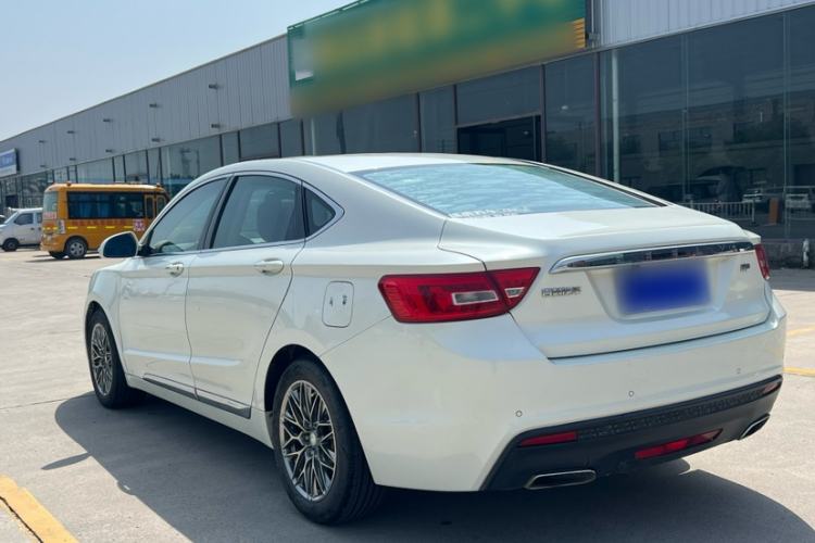 Used Geely Auto Emgrand GT 2015 2.4L Comfort Model Exterior 6