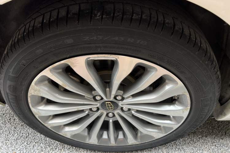 Used Geely Auto Emgrand GT 2015 1.8T Premium Model Exterior 8