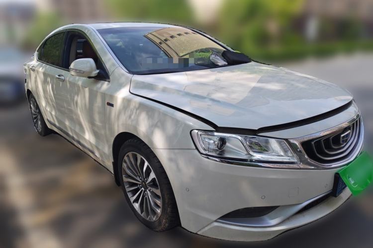 Used Geely Auto Emgrand GT 2015 1.8T Flagship Model Front Right 45 Deg