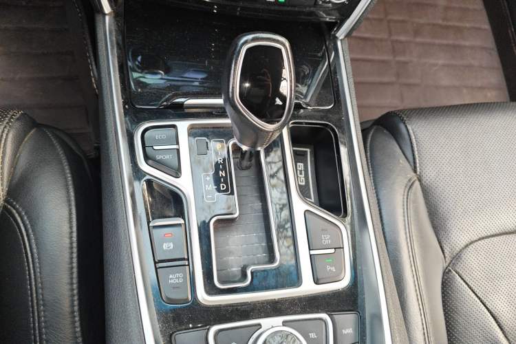 Used Geely Auto Emgrand GT 2015 1.8T Flagship Model Gear Lever