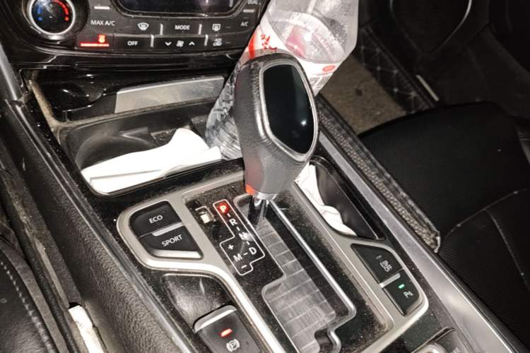 Used Geely Auto Emgrand GT 2015 2.4L Luxury Model Gear Lever