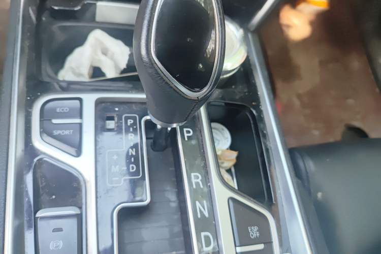 Used Geely Auto Emgrand GT 2015 2.4L Comfort Model Gear Lever