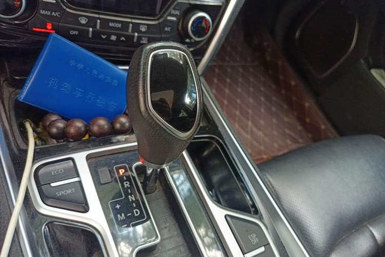 Used Geely Auto Emgrand GT 2015 2.4L Comfort Model Gear Lever