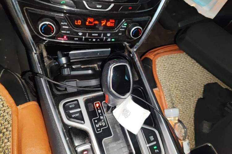 Used Geely Auto Emgrand GT 2015 1.8T Luxury Model Gear Lever