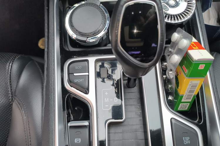 Used Geely Auto Emgrand GT 2015 1.8T Comfort Model Gear Lever