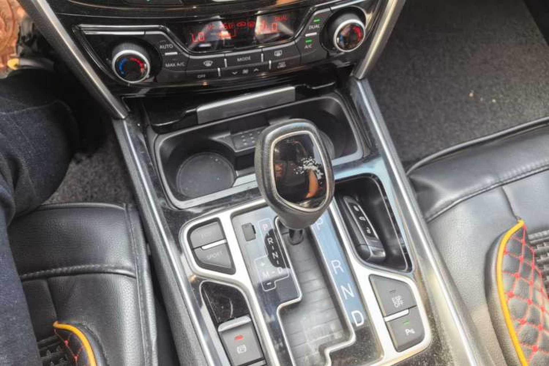 Used Geely Auto Emgrand GT 2015 2.4L Comfort Model Gear Lever