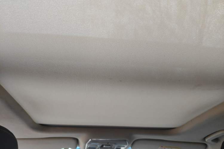 Used Geely Auto Emgrand GT 2015 1.8T Flagship Model Headliner