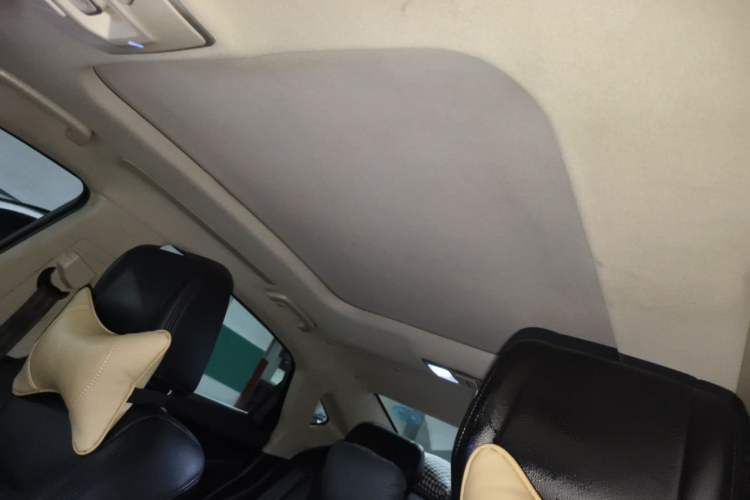 Used Geely Auto Emgrand GT 2015 1.8T Comfort Model Headliner