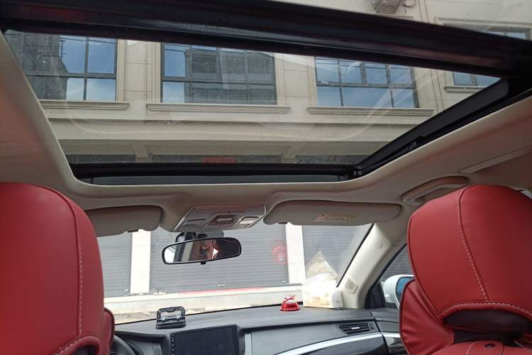 Used Geely Auto Emgrand GT 2015 1.8T Luxury Model Headliner