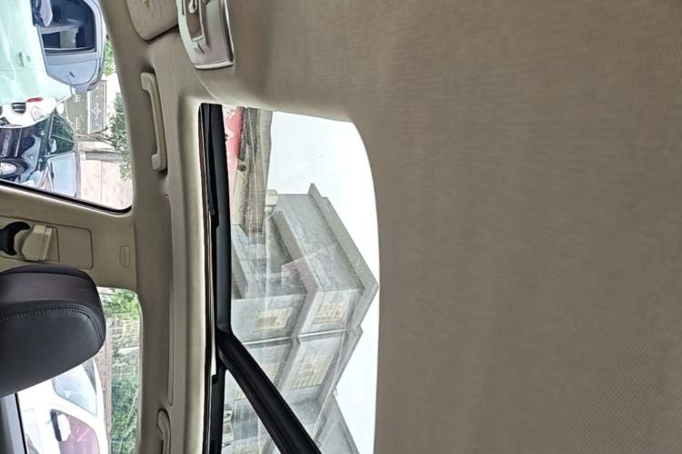 Used Geely Auto Emgrand GT 2015 1.8T Flagship Model Headliner
