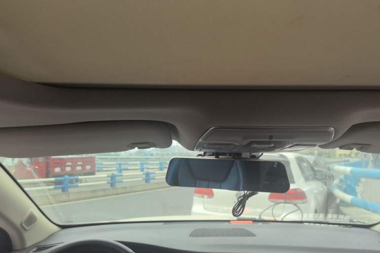 Used Geely Auto Emgrand GT 2015 1.8T Premium Model Headliner