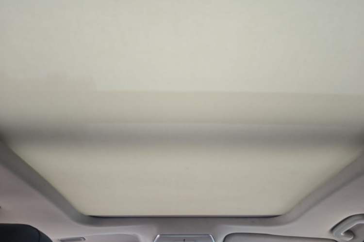 Used Geely Auto Emgrand GT 2015 1.8T Premium Model Headliner