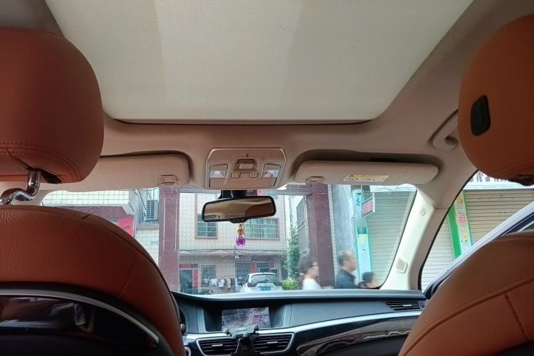 Used Geely Auto Emgrand GT 2015 1.8T Premium Model Headliner