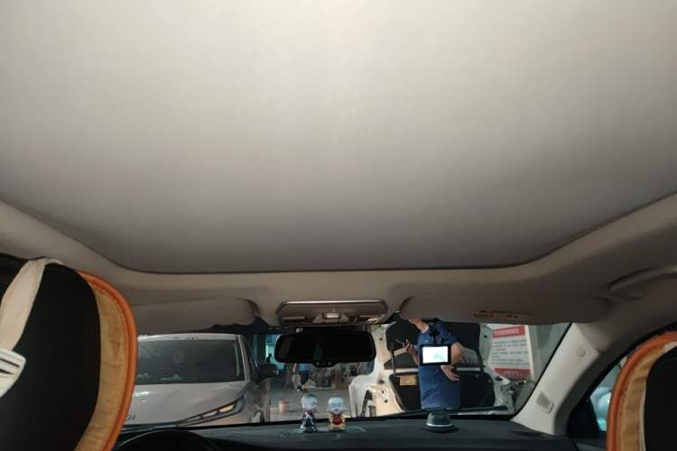 Used Geely Auto Emgrand GT 2015 1.8T Luxury Model Headliner