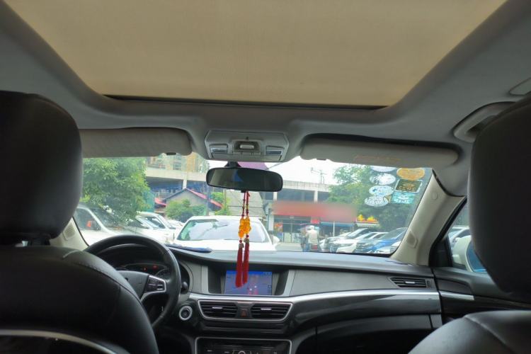 Used Geely Auto Emgrand GT 2015 2.4L Comfort Model Headliner