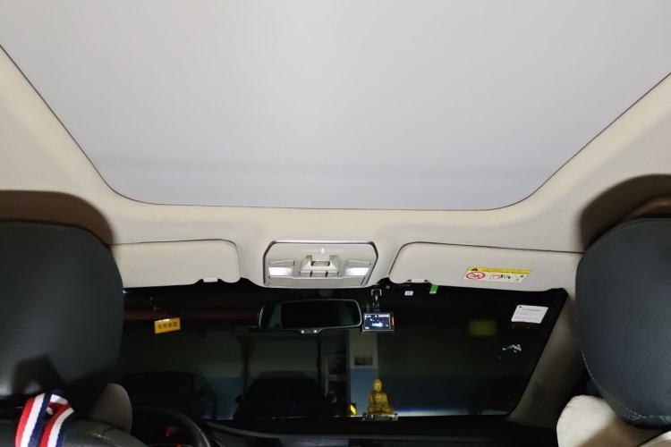 Used Geely Auto Emgrand GT 2015 1.8T Flagship Model Headliner