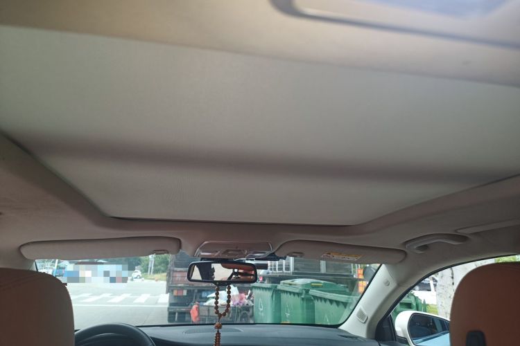Used Geely Auto Emgrand GT 2015 1.8T Premium Model Headliner