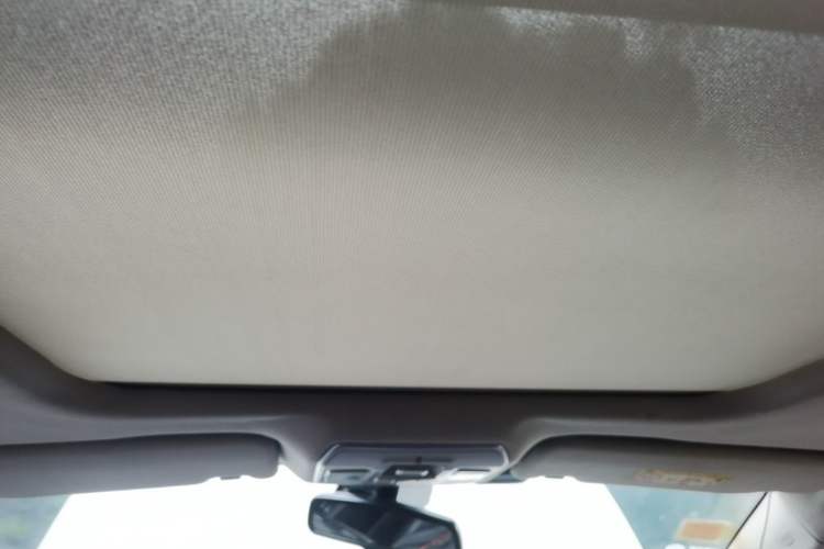Used Geely Auto Emgrand GT 2015 1.8T Flagship Model Headliner
