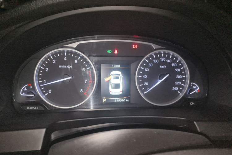 Used Geely Auto Emgrand GT 2015 1.8T Premium Model Instrument Cluster