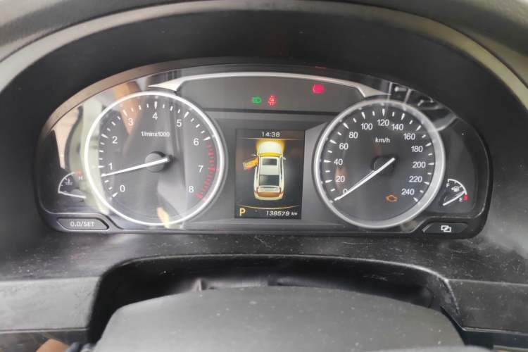 Used Geely Auto Emgrand GT 2015 2.4L Standard Edition Instrument Cluster