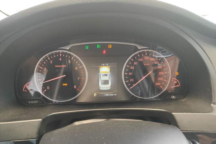 Used Geely Auto Emgrand GT 2015 1.8T Flagship Model Instrument Cluster