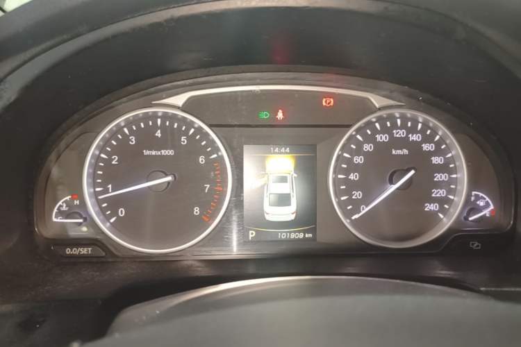 Used Geely Auto Emgrand GT 2015 1.8T Premium Model Instrument Cluster