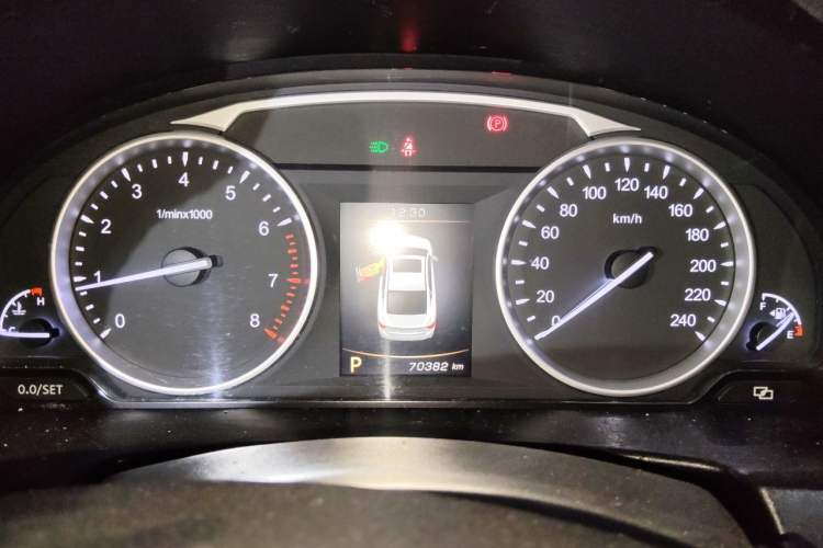 Used Geely Auto Emgrand GT 2015 2.4L Comfort Model Instrument Cluster