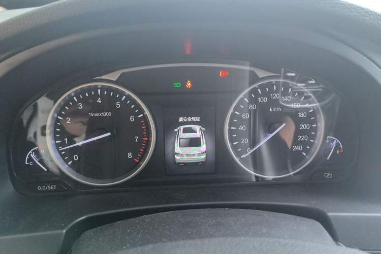 Used Geely Auto Emgrand GT 2015 1.8T Flagship Model Instrument Cluster