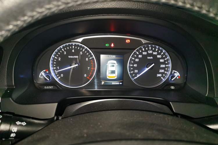 Used Geely Auto Emgrand GT 2015 1.8T Premium Model Instrument Cluster