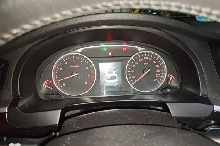 Used Geely Auto Emgrand GT 2015 1.8T Premium Model Instrument Cluster