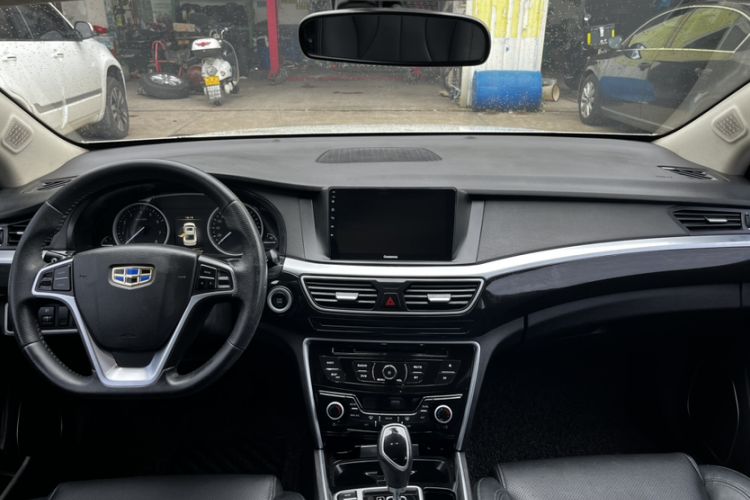 Used Geely Auto Emgrand GT 2015 1.8T Standard Model Interior 1