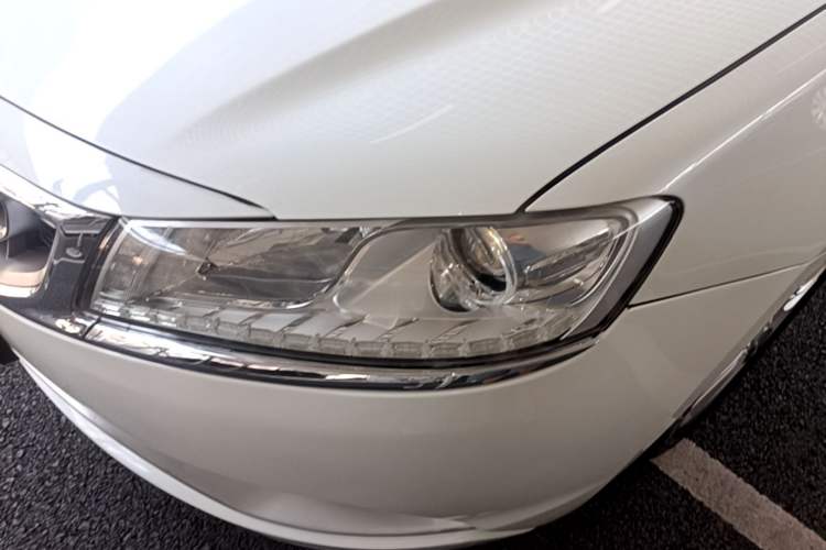 Used Geely Auto Emgrand GT 2015 1.8T Standard Model Left Front Headlight