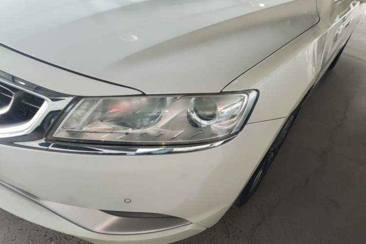 Used Geely Auto Emgrand GT 2015 2.4L Comfort Model Left Front Headlight