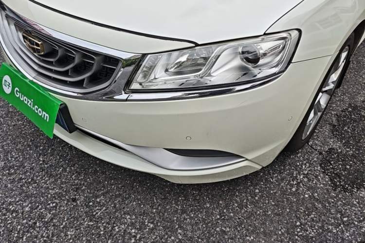 Used Geely Auto Emgrand GT 2015 1.8T Flagship Model Left Front Headlight