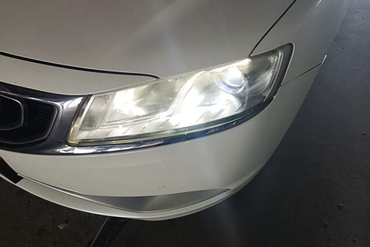 Used Geely Auto Emgrand GT 2015 1.8T Premium Model Left Front Headlight