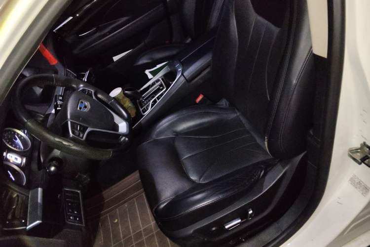 Used Geely Auto Emgrand GT 2015 2.4L Comfort Model Left Front Seat