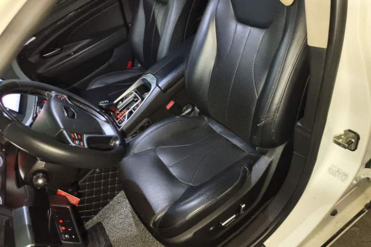 Used Geely Auto Emgrand GT 2015 1.8T Comfort Model Left Front Seat