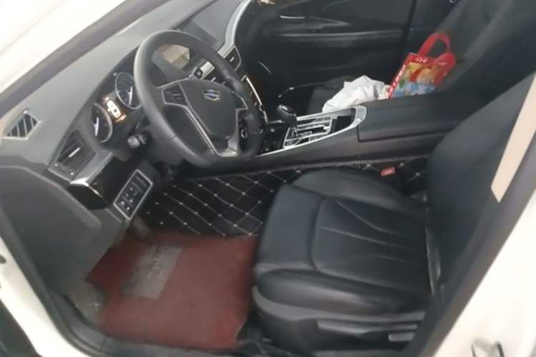 Used Geely Auto Emgrand GT 2015 2.4L Standard Edition Left Front Seat