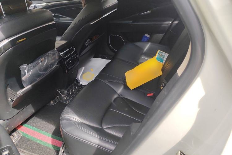 Used Geely Auto Emgrand GT 2015 2.4L Comfort Model Left Rear Seat