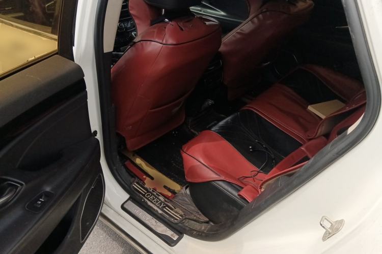 Used Geely Auto Emgrand GT 2015 1.8T Premium Model Left Rear Seat