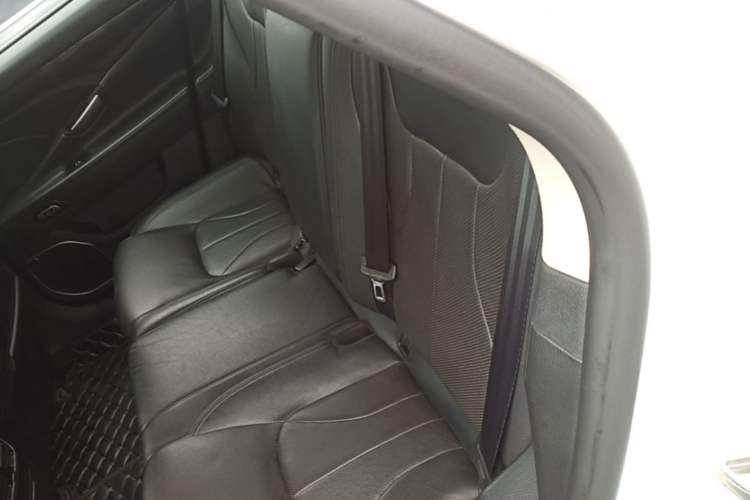 Used Geely Auto Emgrand GT 2015 1.8T Flagship Model Left Rear Seat