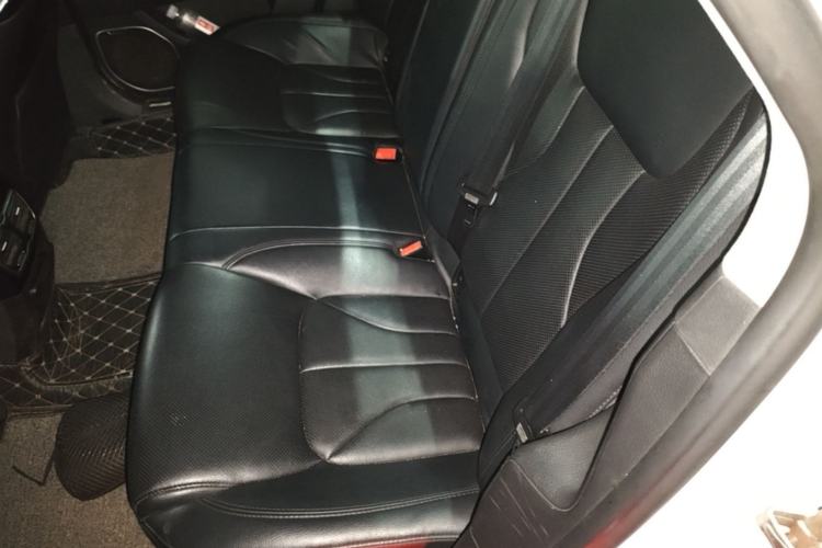 Used Geely Auto Emgrand GT 2015 2.4L Luxury Model Left Rear Seat