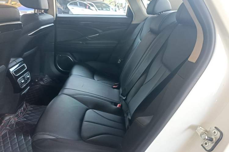 Used Geely Auto Emgrand GT 2015 1.8T Standard Model Left Rear Seat